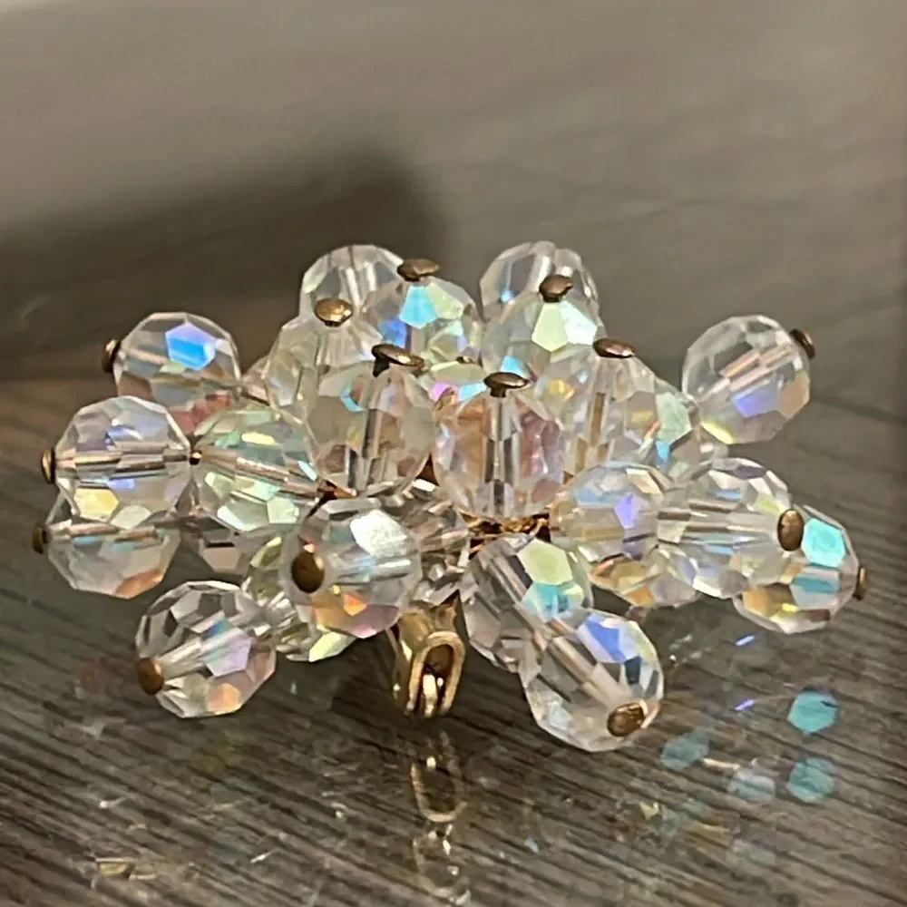 Vintage Aurora Borealis Crystal Bead Cluster Rhinestone Brooch Pin